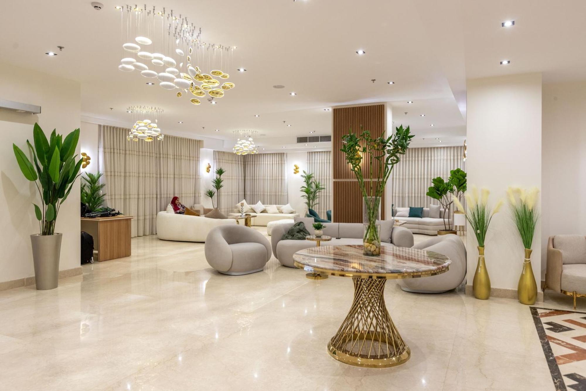 Mazar Pyramids 4*